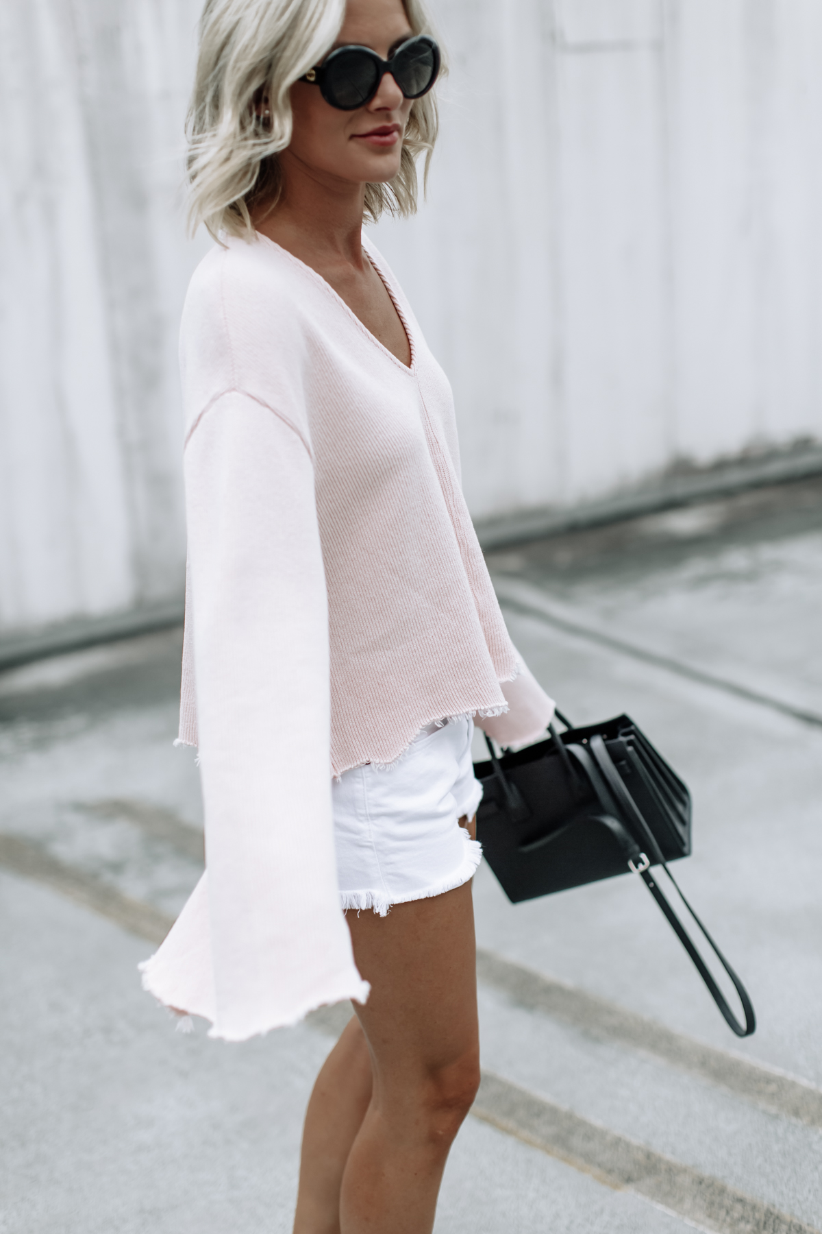 cute pink flare top on So Sage