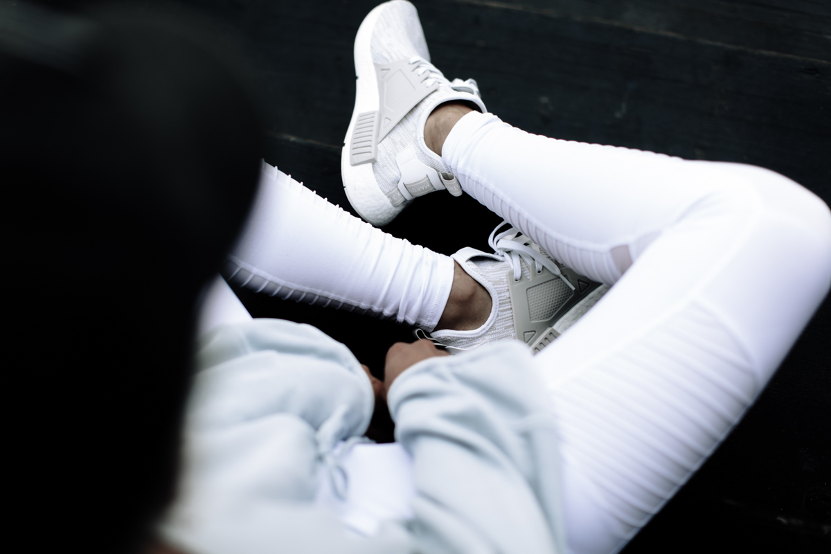 white workout leggings and sneakers on So Sage