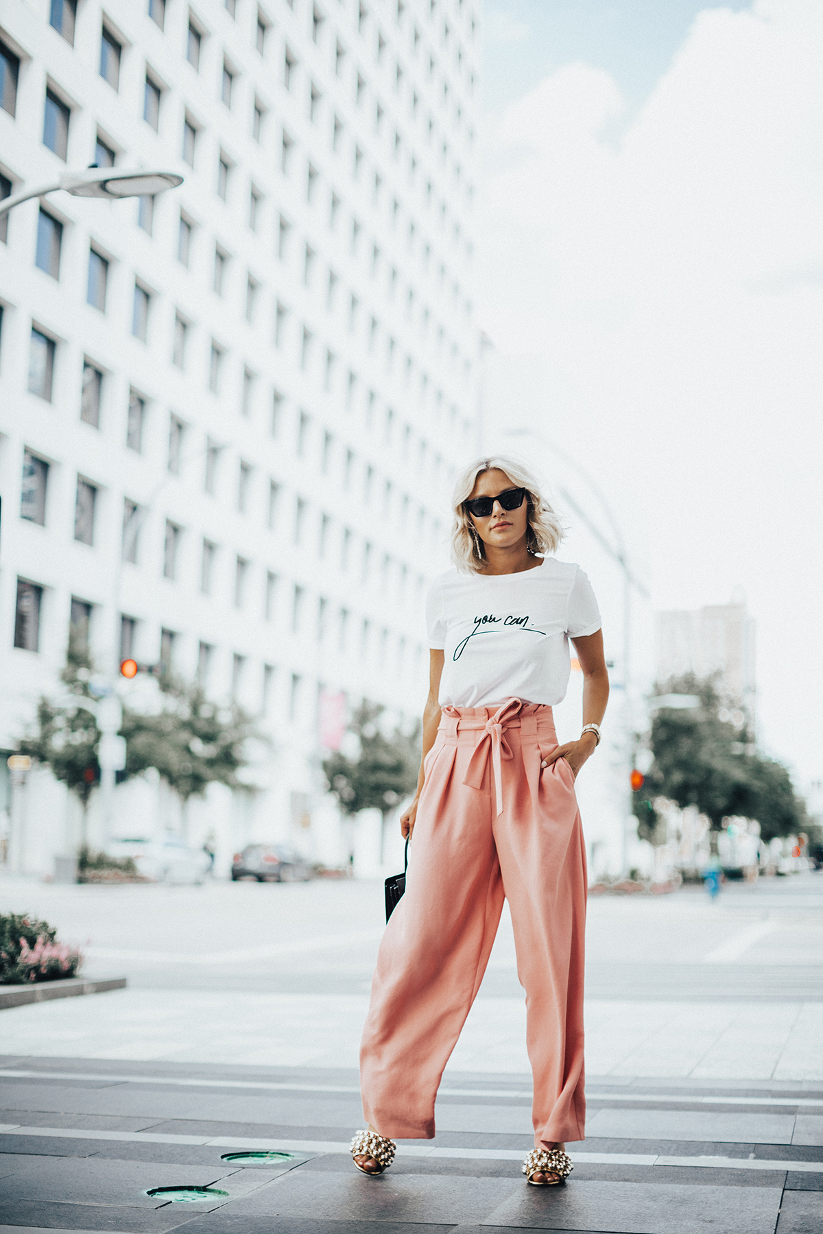pink summer pants on blogger So Sage