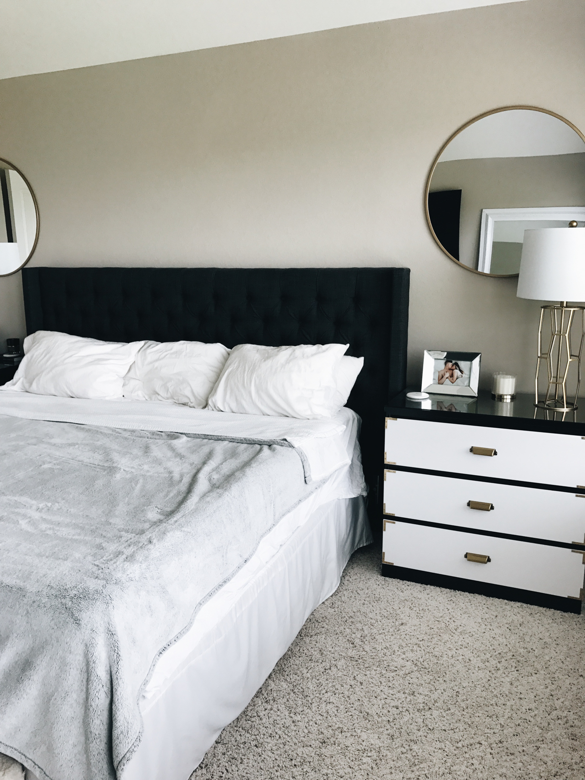 upgrading your mattress from queen to king on So Sage Blog with 4Sleep USA
