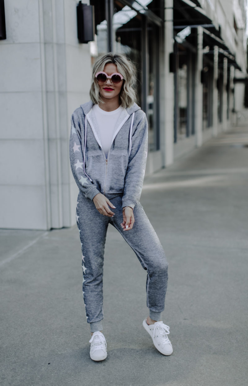 comfy loungewear you can't live without on blogger So Sage
