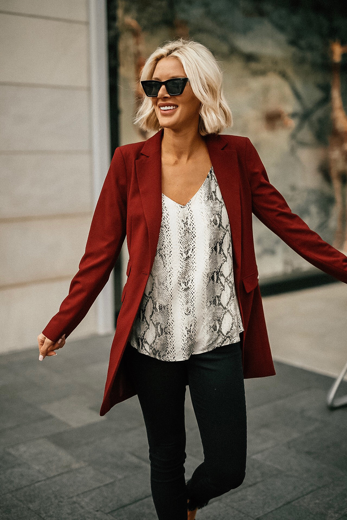 Sage Coralli of So Sage Blog updating her wardrobe for the New Year with Stitch Fix