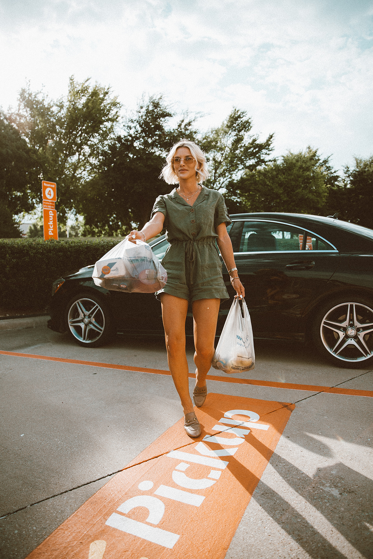 Dallas blogger So Sage sharing her review on the Walmart Grocery Pickup service