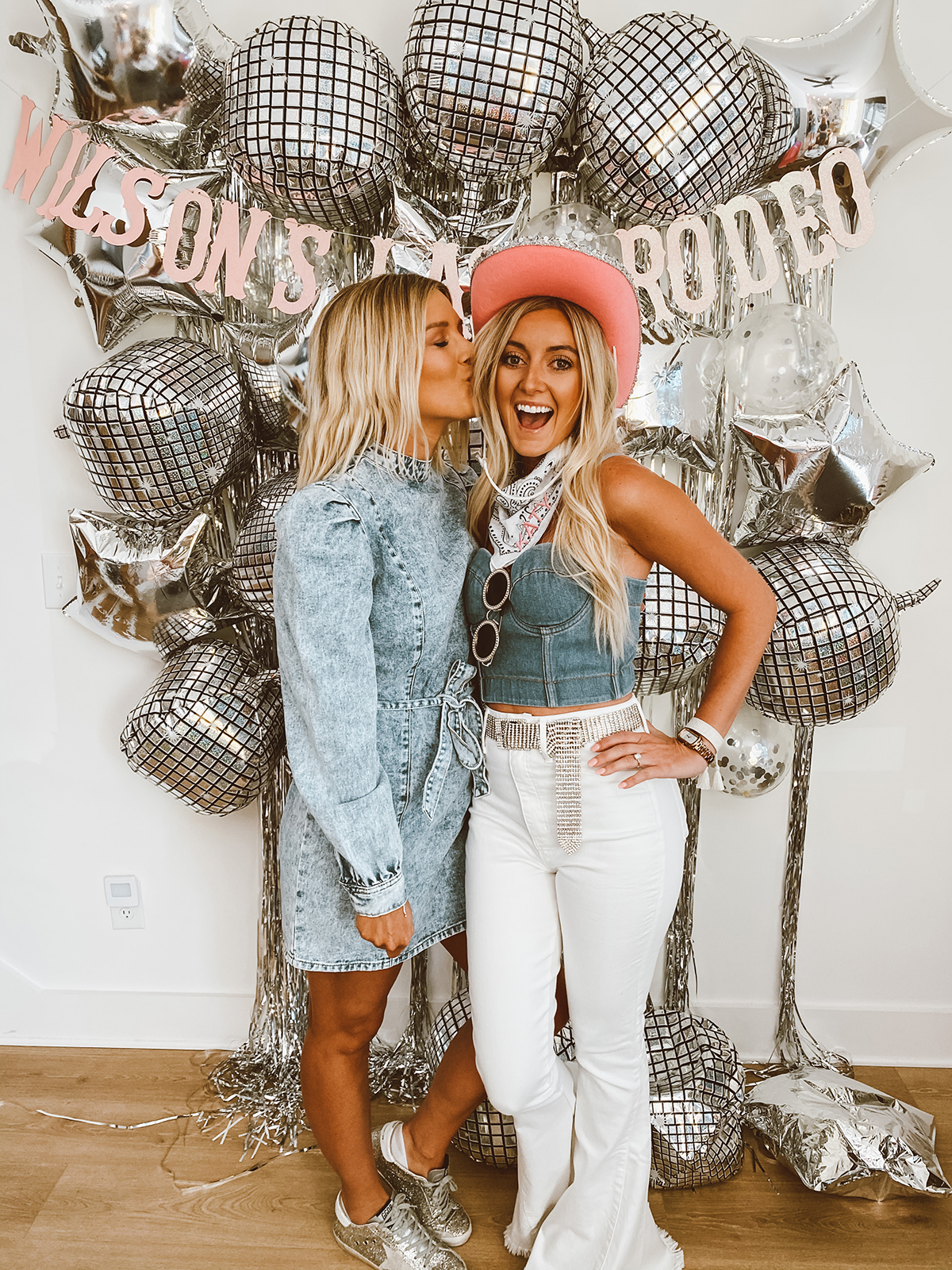 cute denim outfits for themed bachelorette day